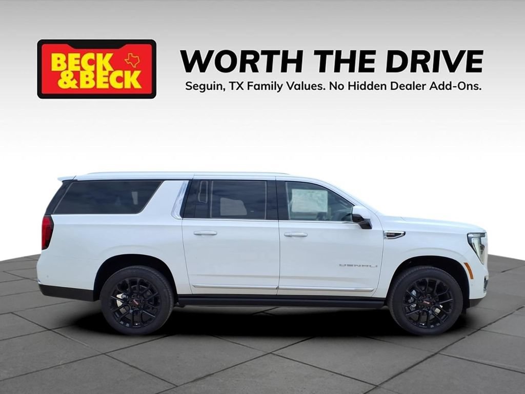 New 2026 GMC Yukon XL Denali w/ Denali Reserve Package RWD image 4