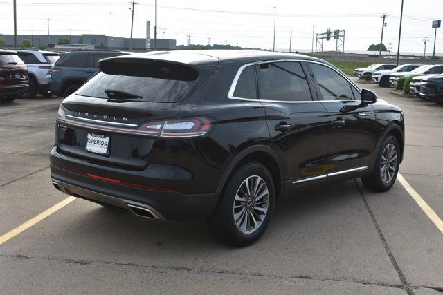 Used 2022 Lincoln Nautilus Reserve FWD image 5
