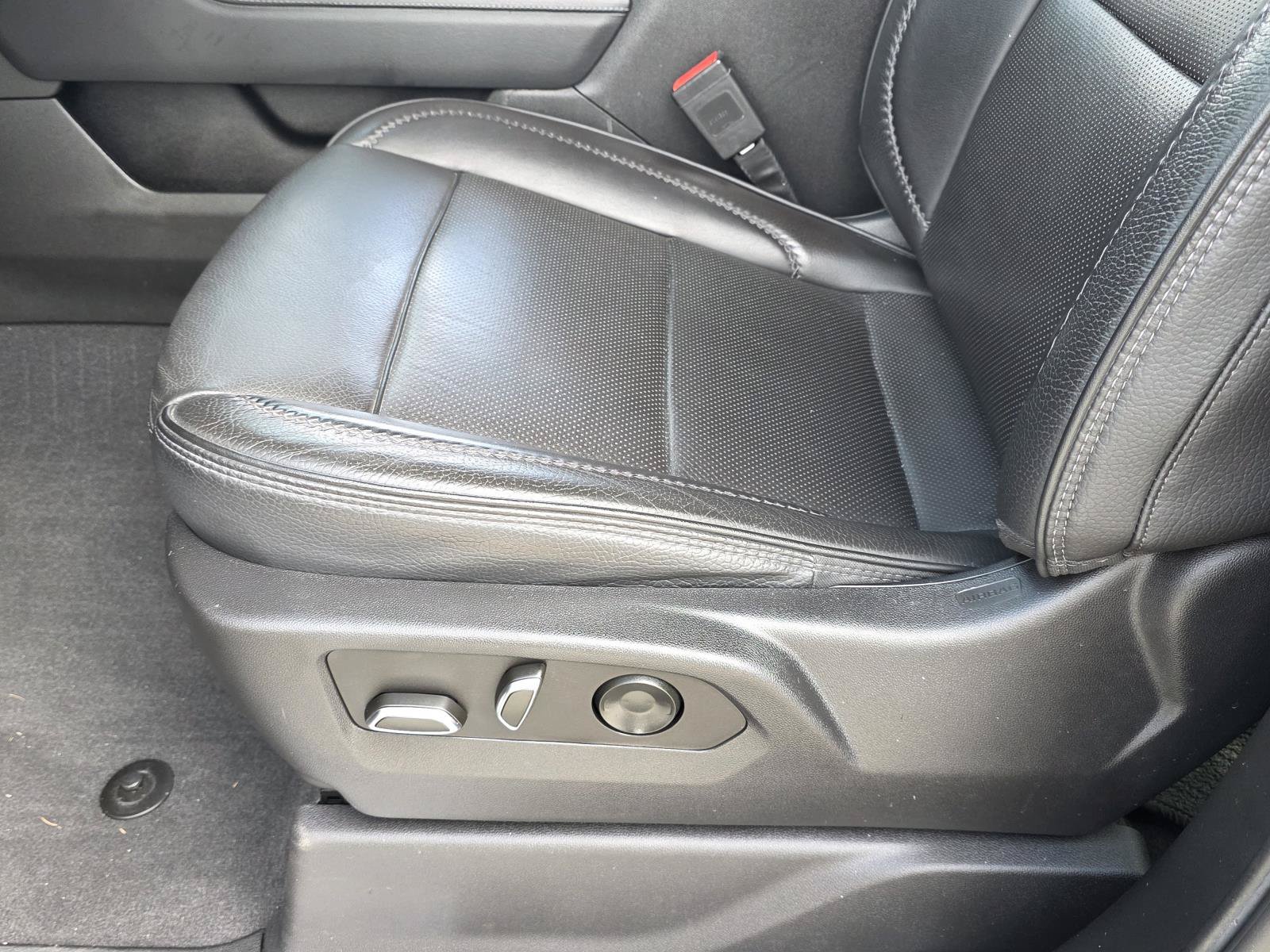Used 2023 GMC Sierra 1500 Denali AWD/4WD image 17