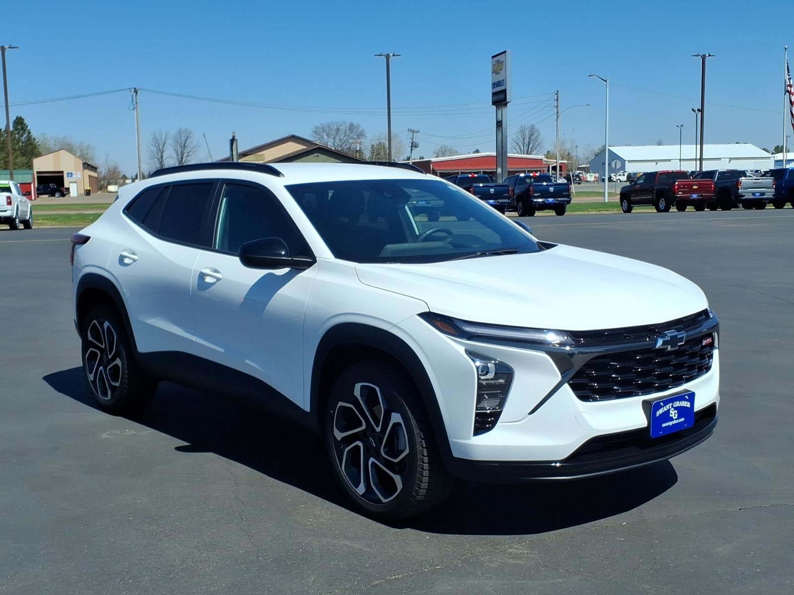 Used 2024 Chevrolet Trax RS image 8