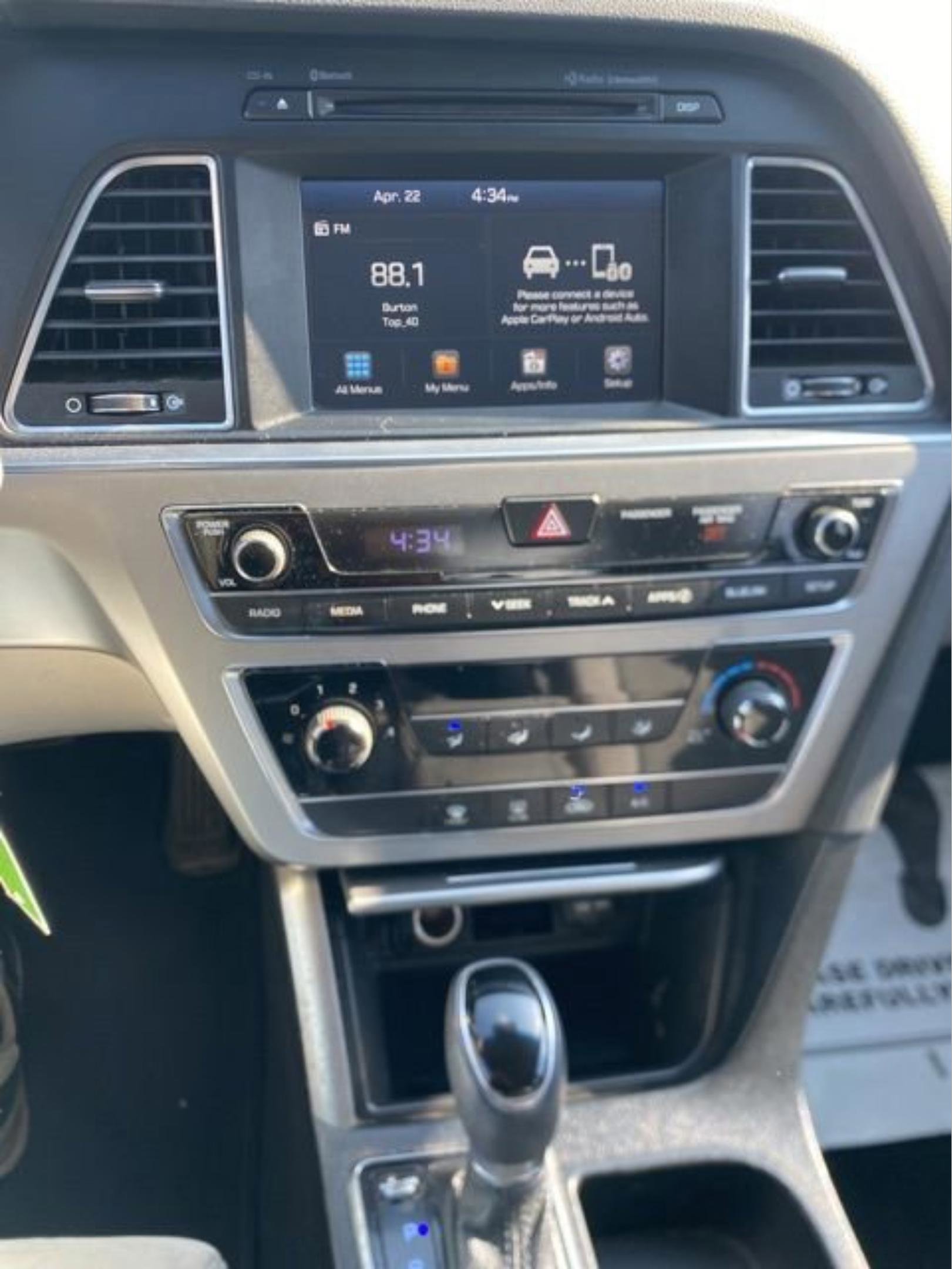 Used 2017 Hyundai Sonata SE FWD image 19