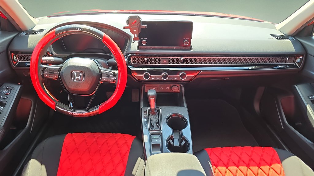 Used 2025 Honda Civic LX image 11