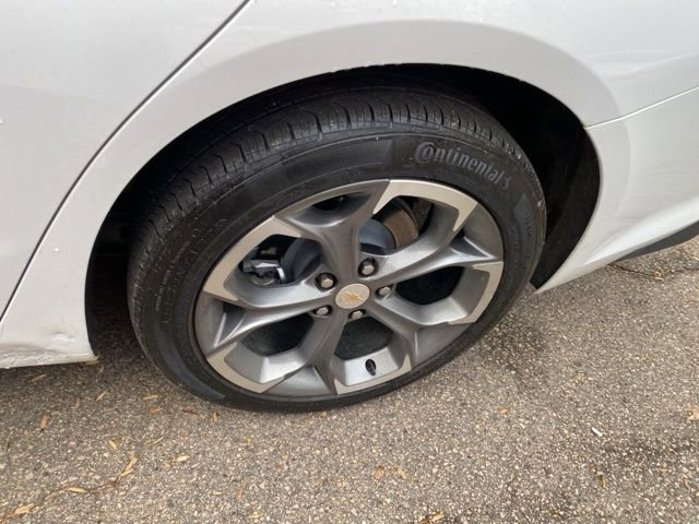 Used 2023 Chevrolet Malibu LT image 36