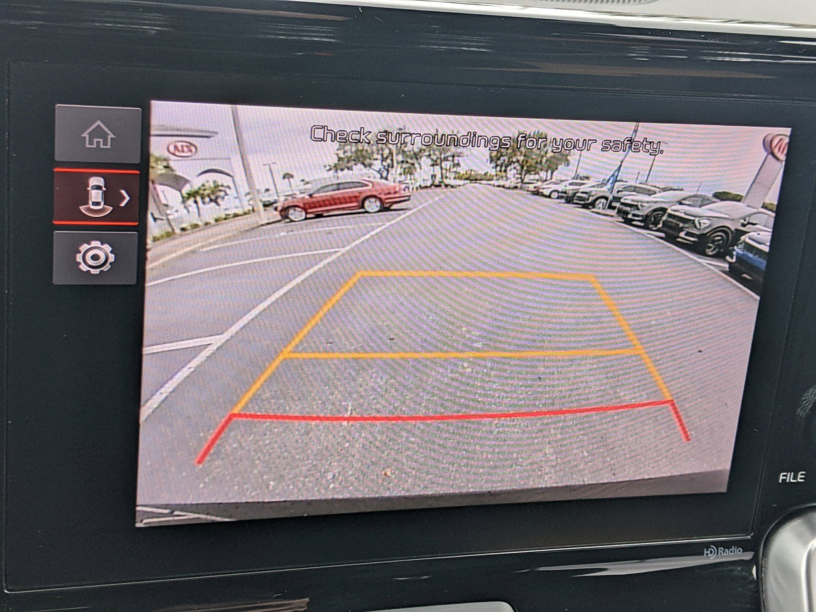 Used 2023 Kia Sorento LX image 21