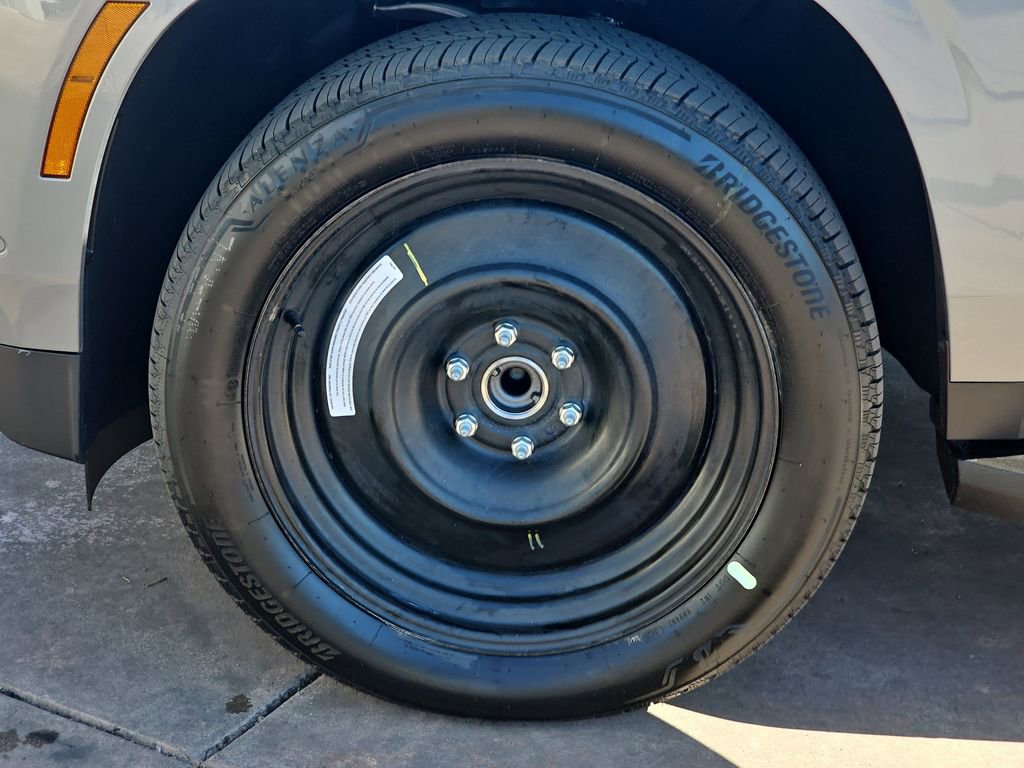 New 2026 Chevrolet Suburban LS image 37