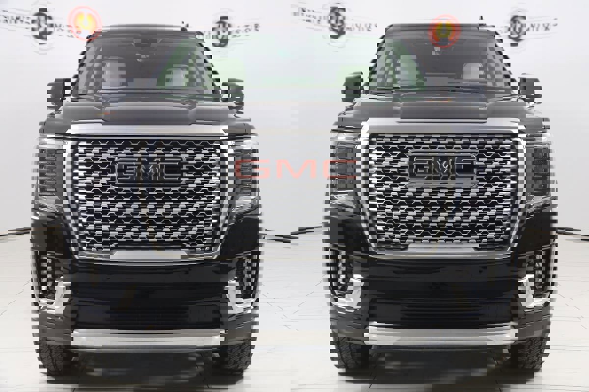 Used 2024 GMC Yukon Denali w/ Denali Reserve Package image 53