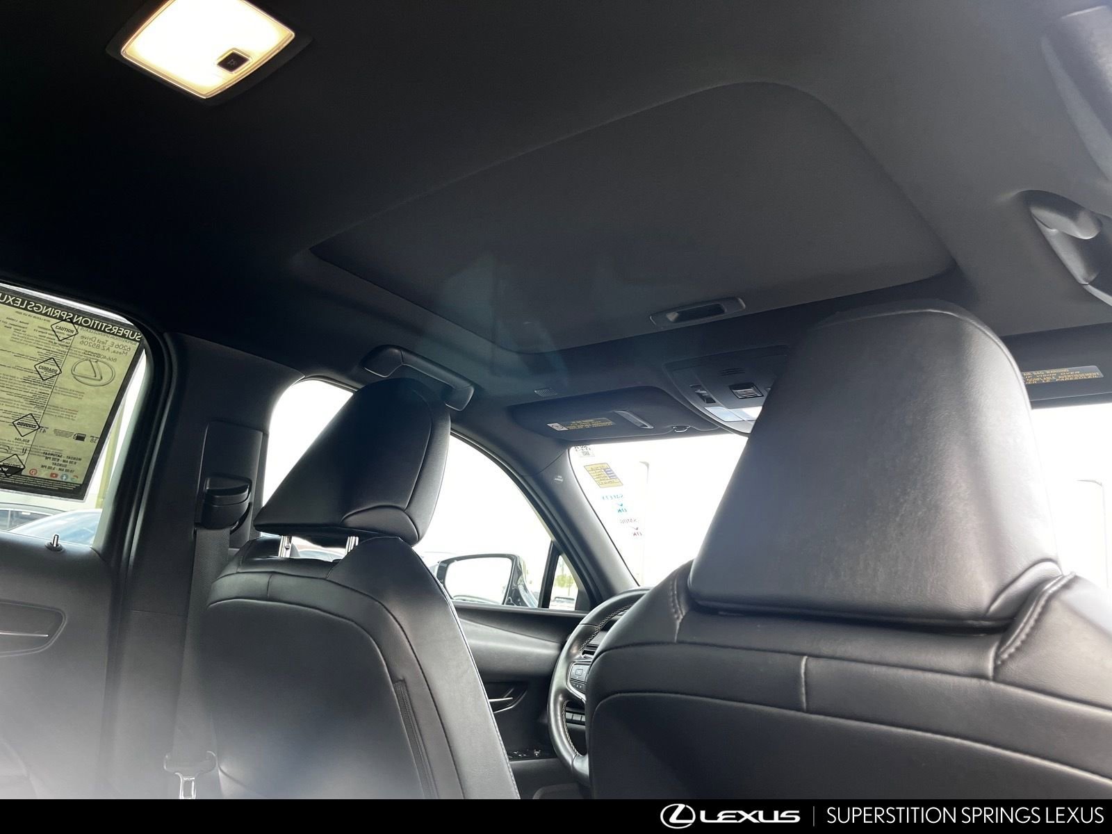 Used 2019 Lexus UX 250h 250h Base w/ Premium Package image 30