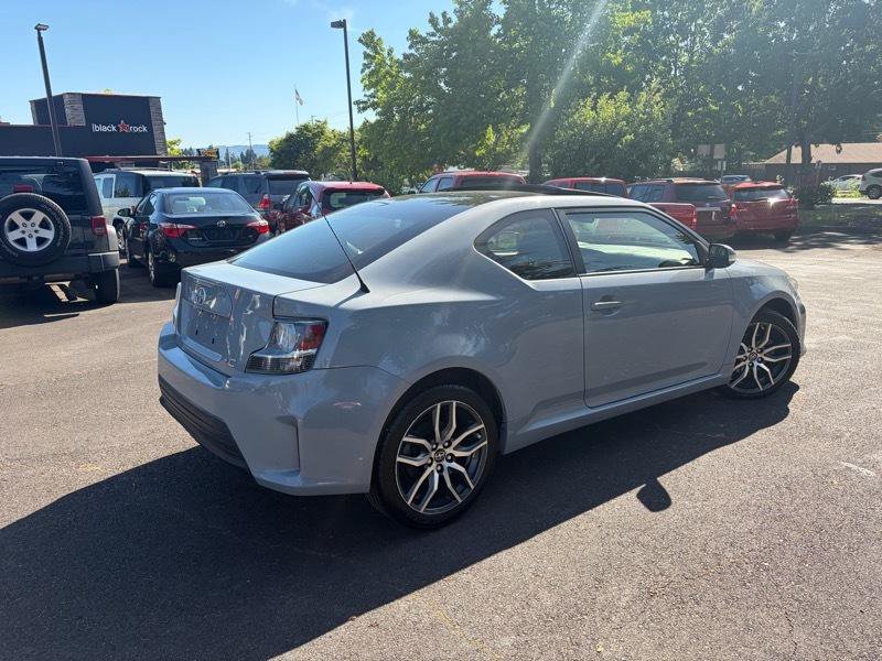 Used 2015 Scion tC FWD image 4