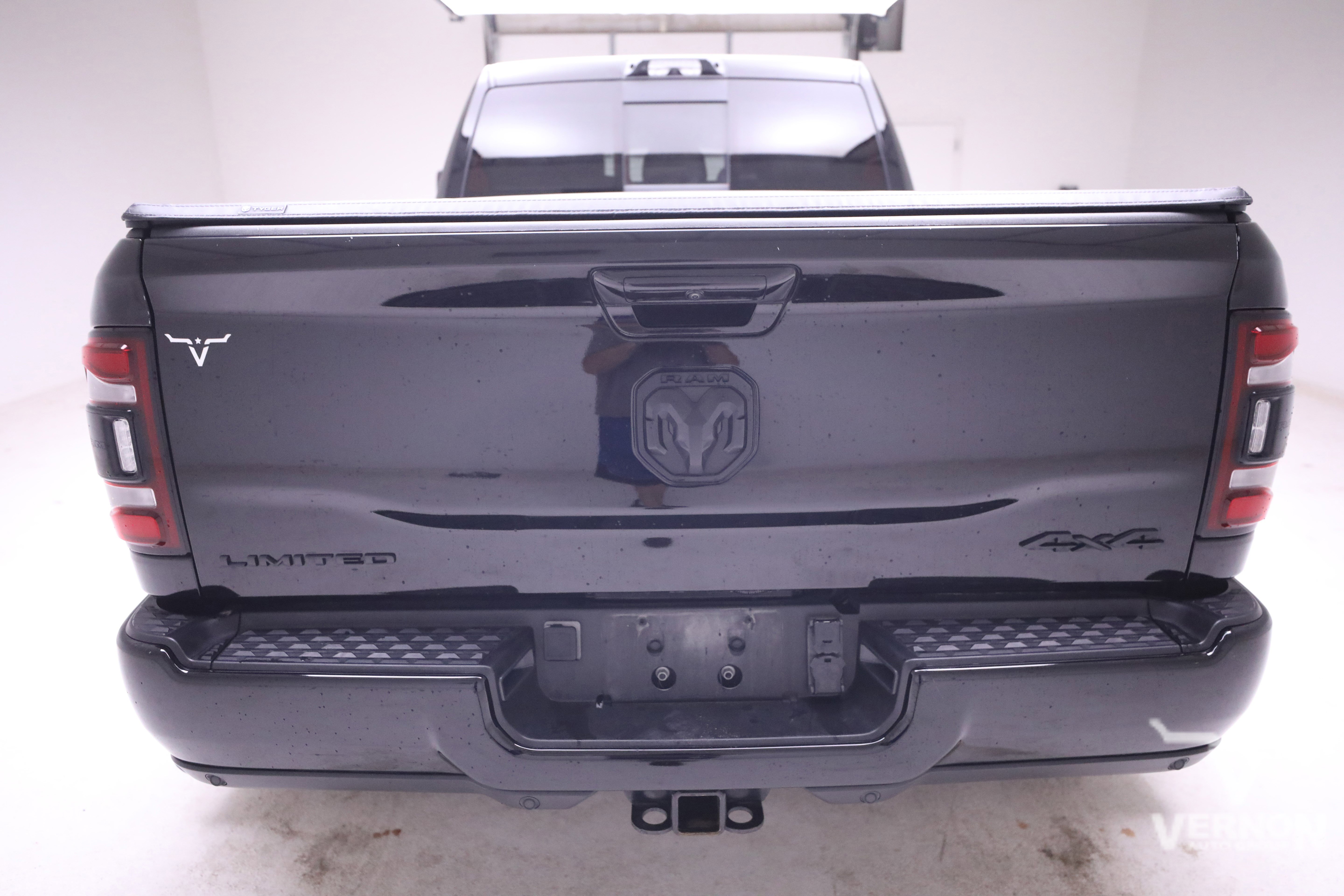 Used 2024 RAM 3500 Limited image 4