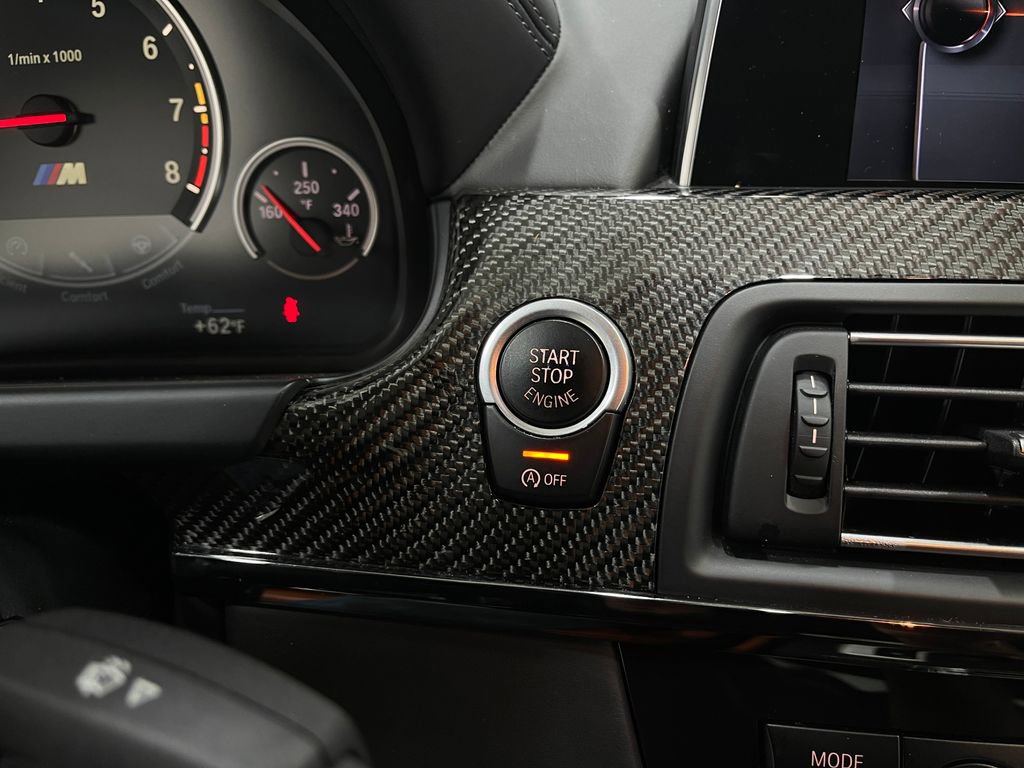 Used 2017 BMW M6 Convertible image 21