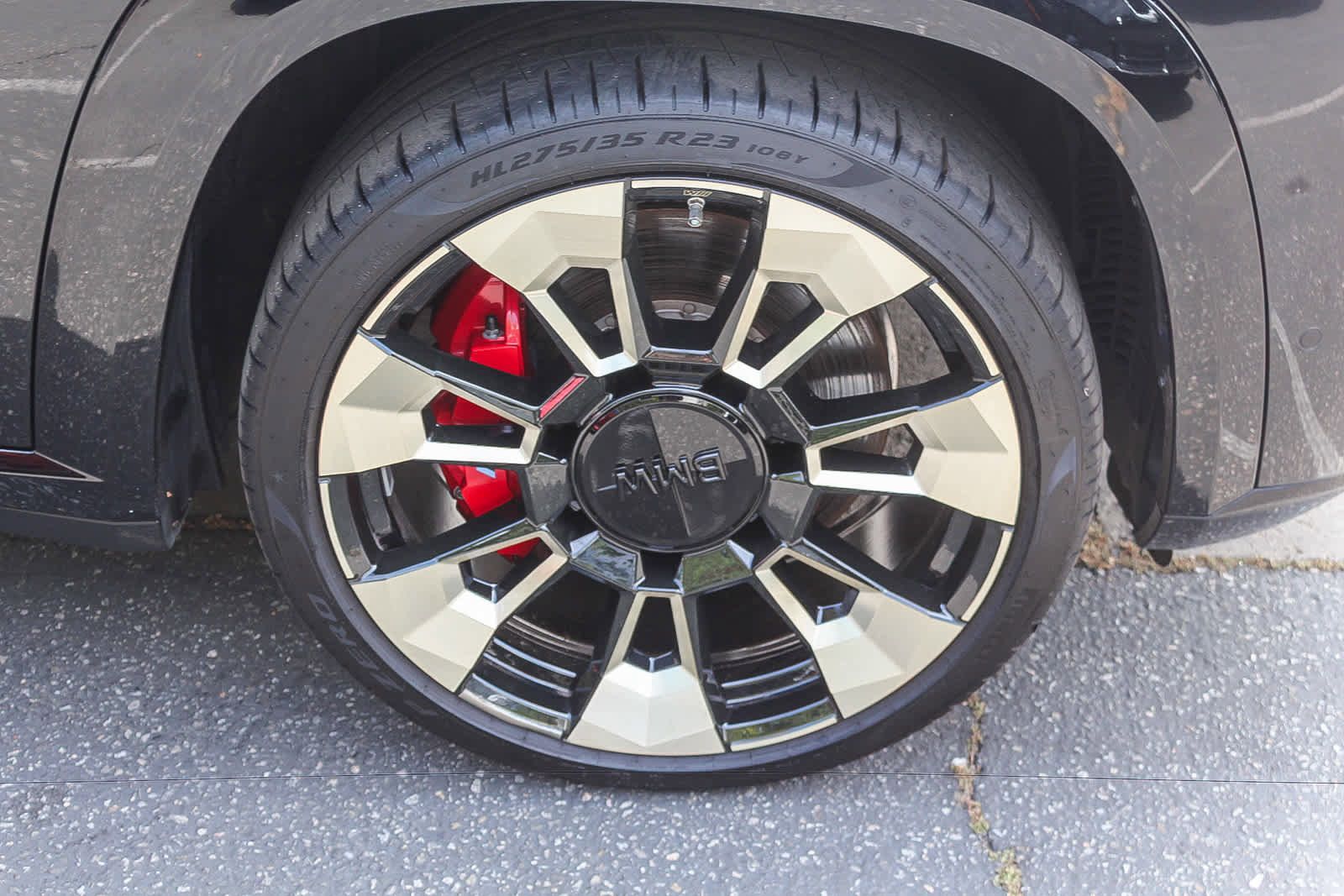 Certified 2023 BMW XM AWD/4WD image 9