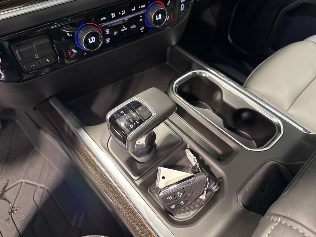 New 2026 Chevrolet Silverado 1500 RST w/ Dark Appearance Package AWD/4WD image 22