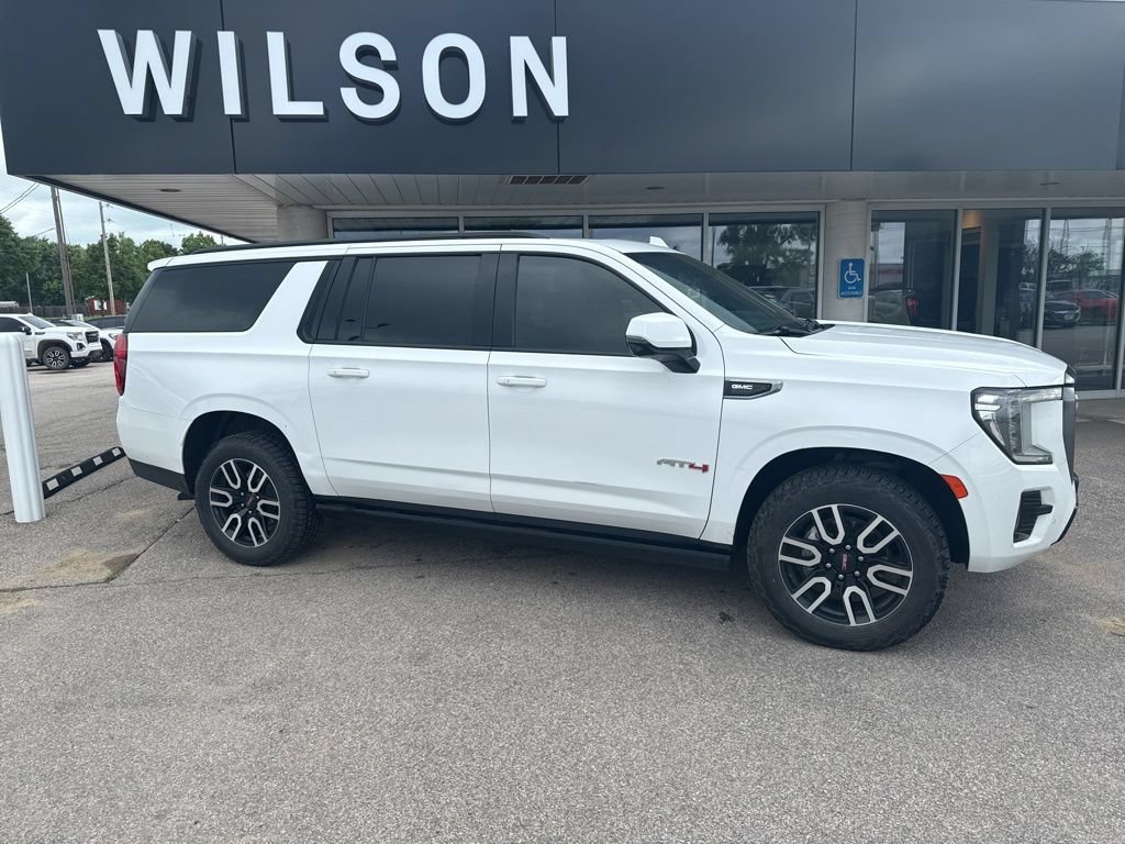 Used 2021 GMC Yukon XL AT4 w/ AT4 Premium Package AWD/4WD image 1