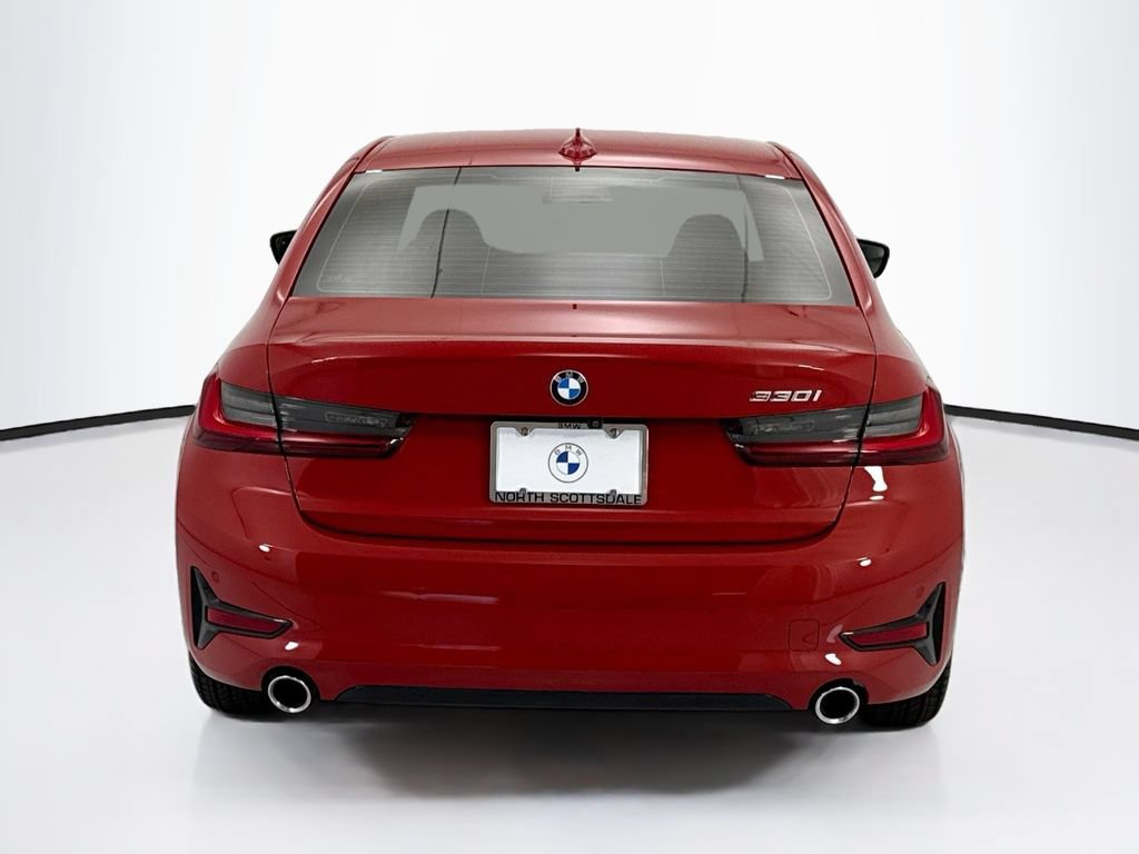 Used 2022 BMW 330i Sedan w/ Premium Package 2 RWD image 6