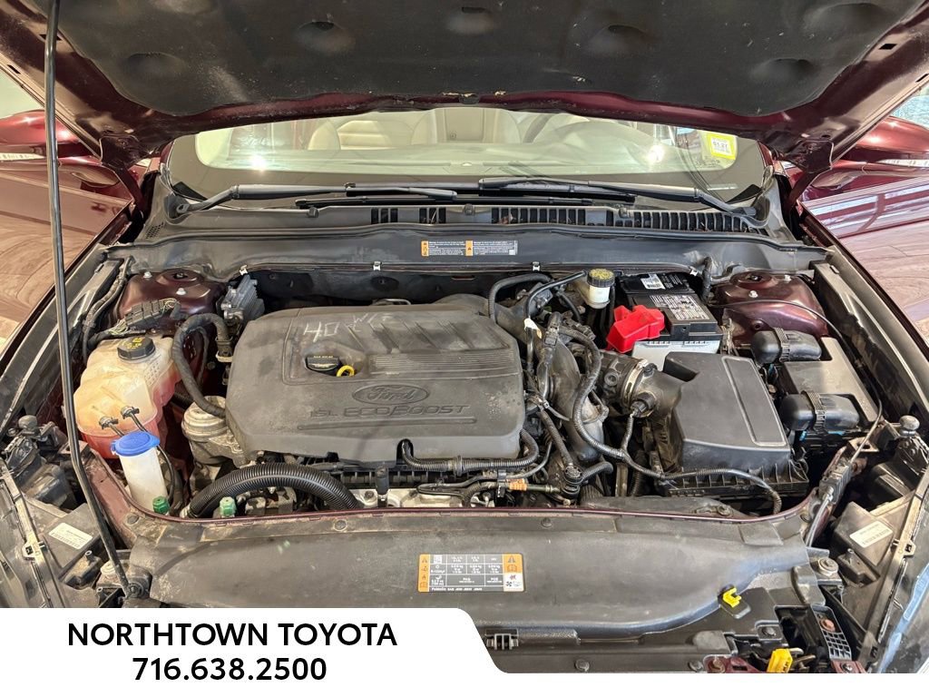 Used 2017 Ford Fusion SE FWD image 26