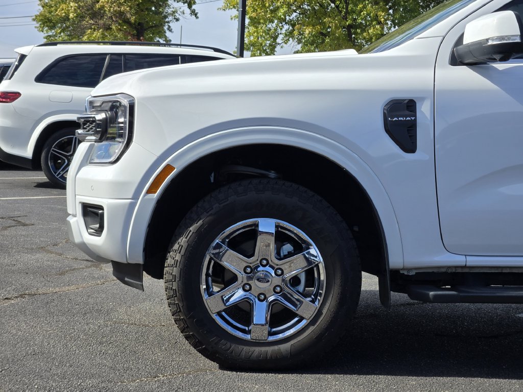 Used 2025 Ford Ranger Lariat w/ Chrome Accent Package AWD/4WD image 8