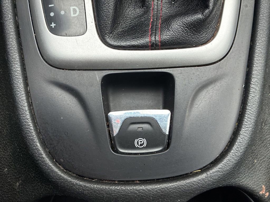 Used 2015 Jeep Cherokee Trailhawk w/ Comfort/Convenience Group image 24