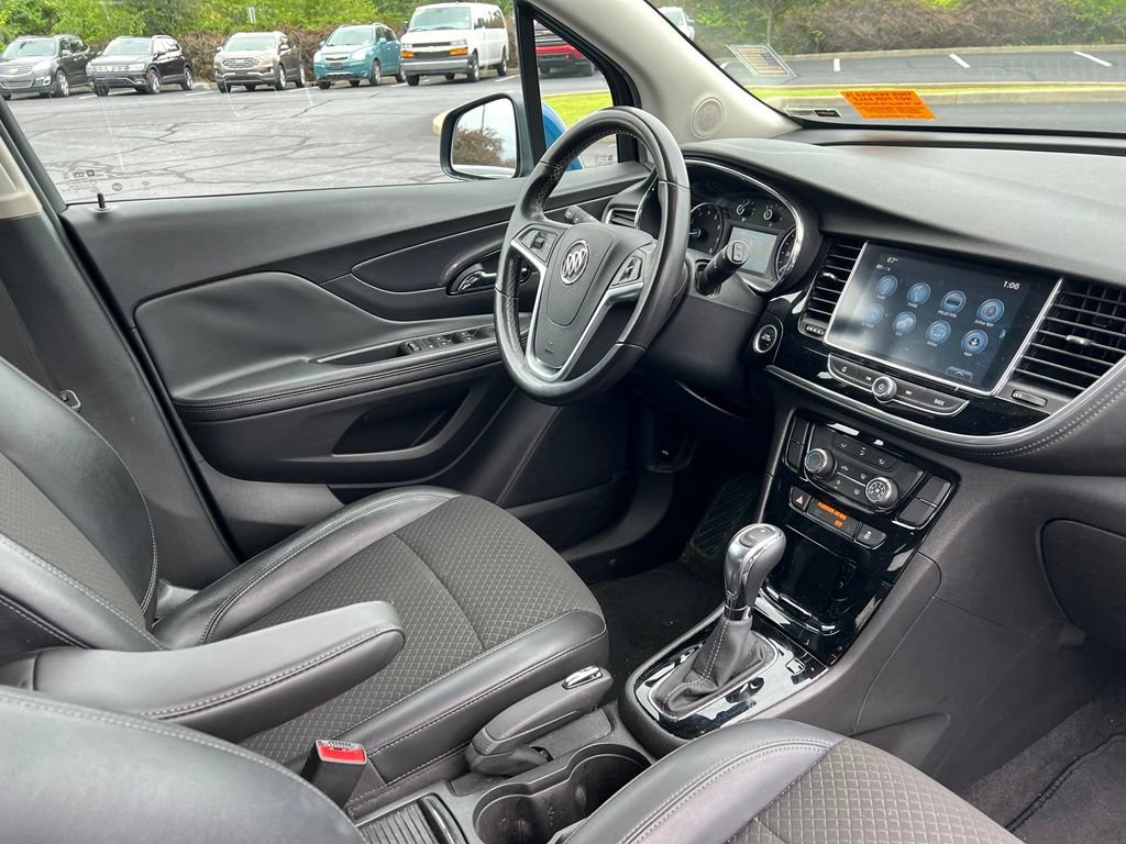 Used 2019 Buick Encore Sport Touring w/ Safety Package FWD image 9