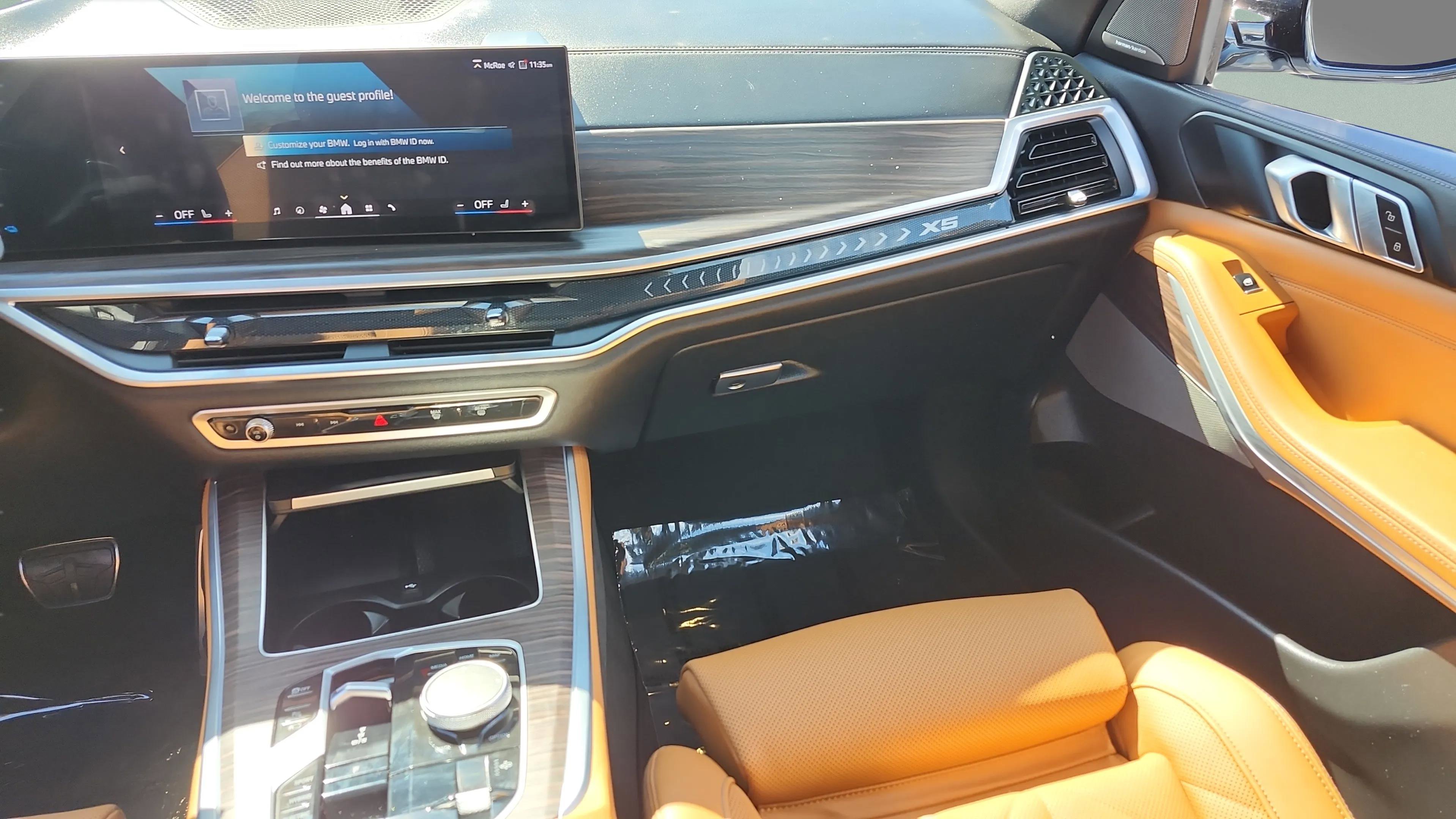 Certified 2024 BMW X5 xDrive50e w/ M Sport Package image 14