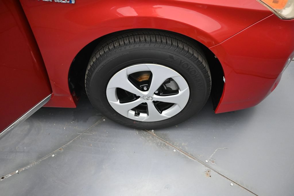 Used 2013 Toyota Prius Three FWD image 32