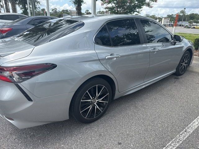 Certified 2023 Toyota Camry SE FWD image 4