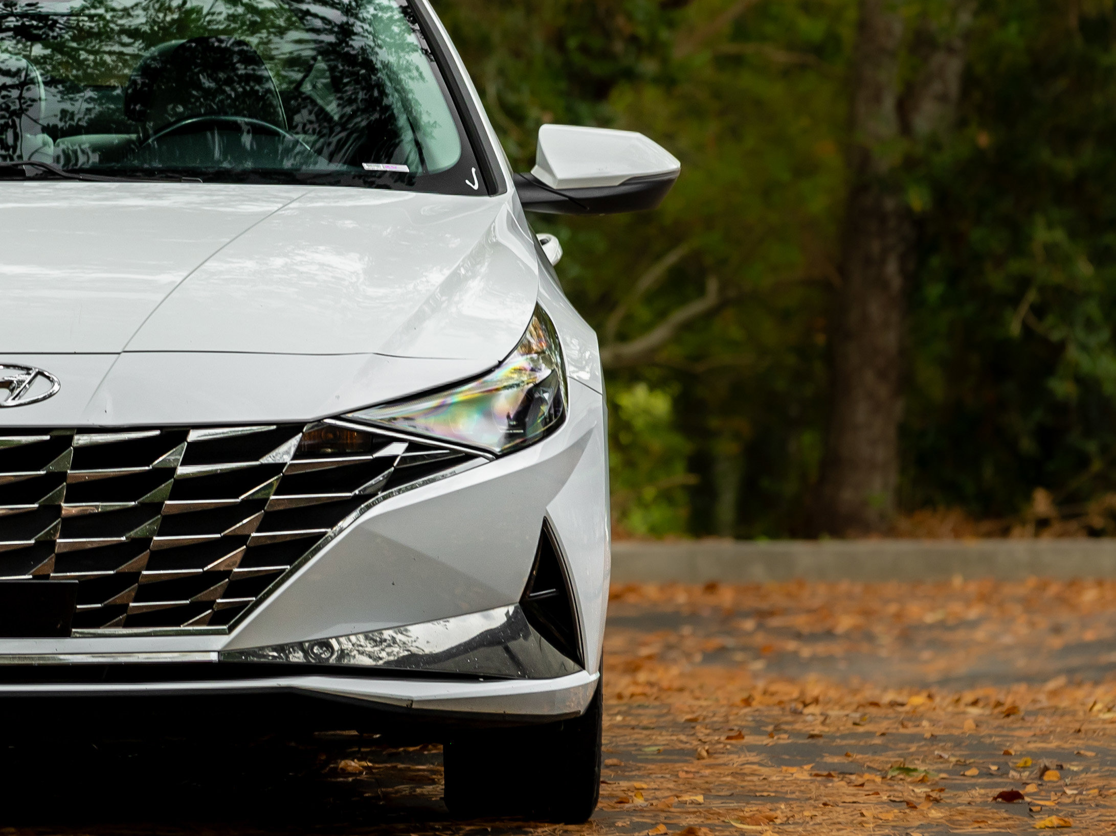 Used 2021 Hyundai Elantra Limited image 38