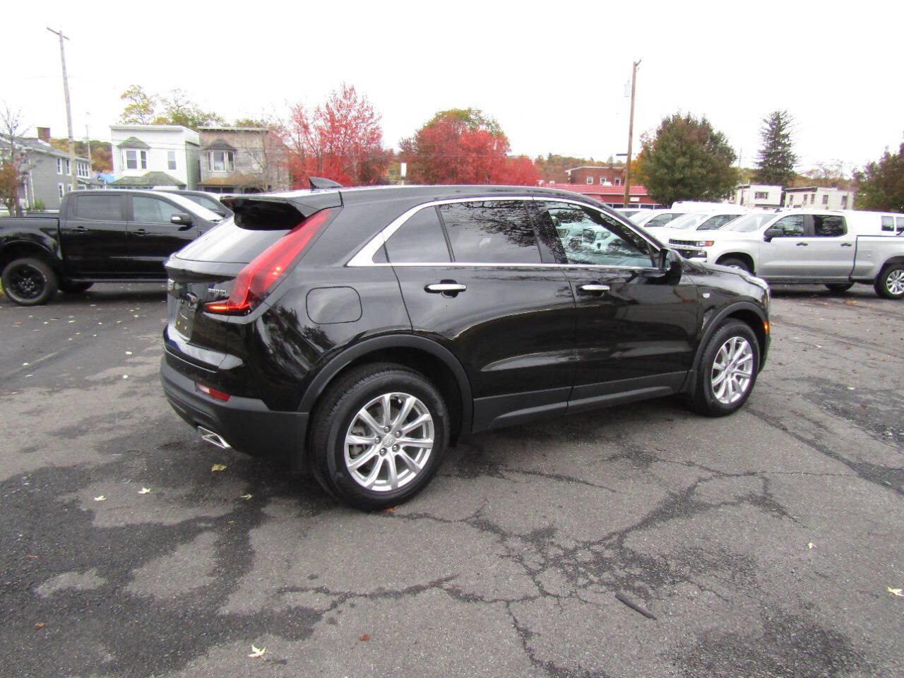 Used 2022 Cadillac XT4 Luxury image 7