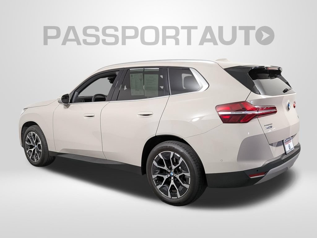 Used 2026 BMW X3 xDrive30i w/ Convenience Package AWD/4WD image 3