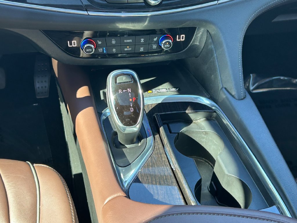 Used 2020 Buick Enclave Avenir w/ LPO, Floor Liner Package FWD image 23