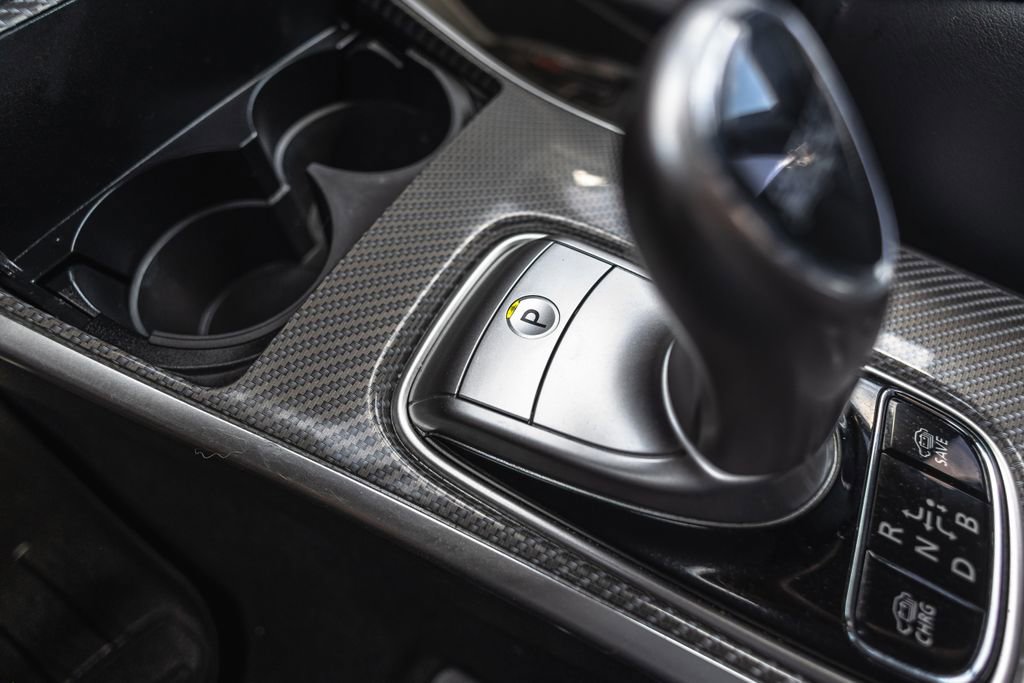 Used 2019 Mitsubishi Outlander SEL image 17