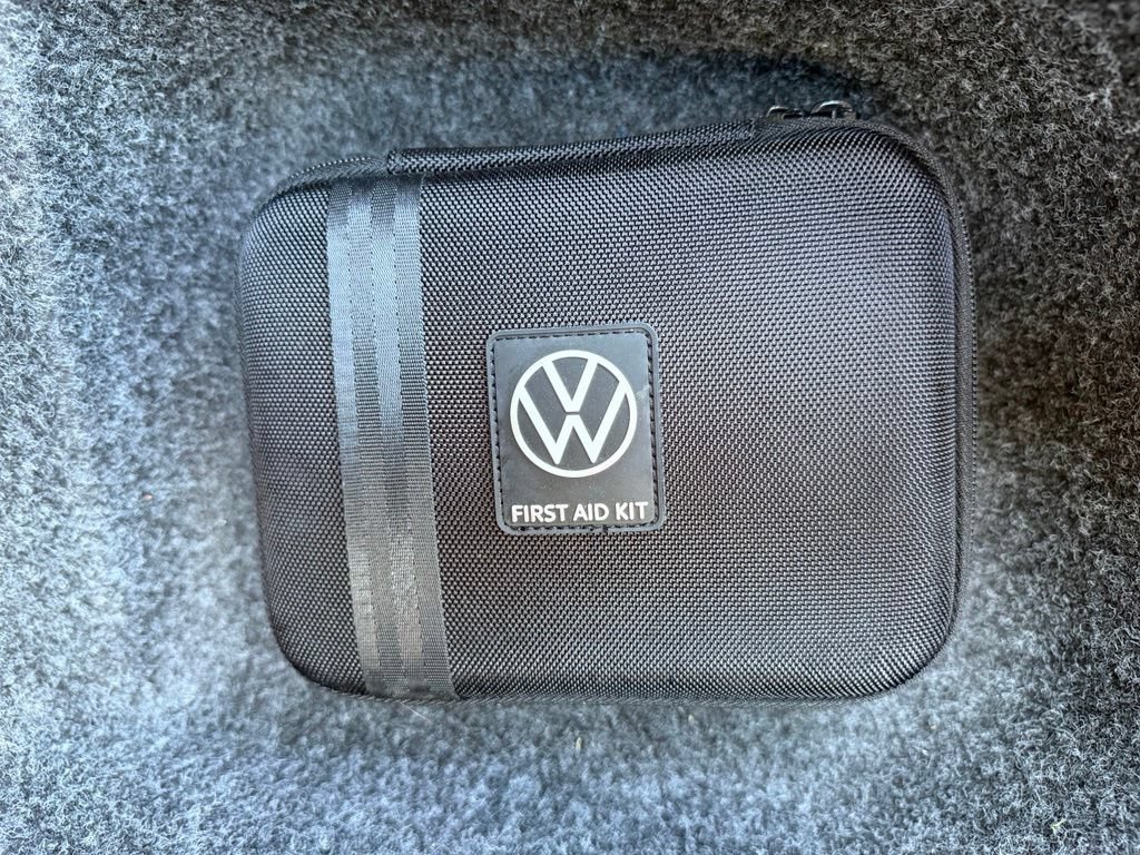 Used 2022 Volkswagen Jetta GLI Autobahn FWD image 13