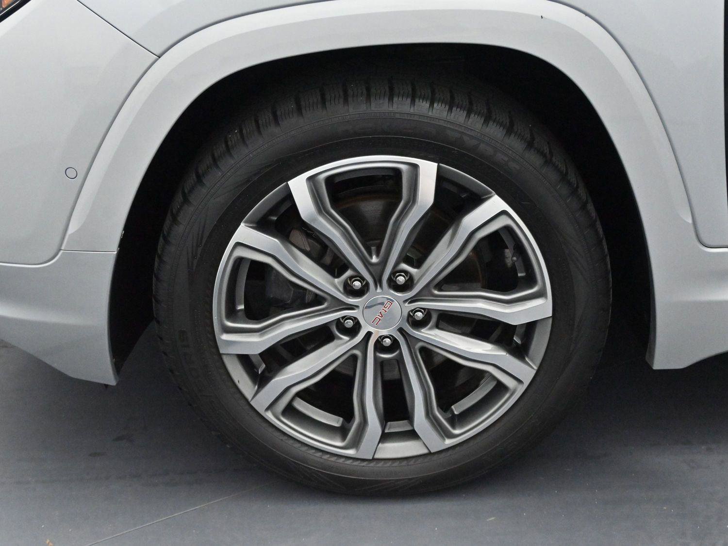 Used 2020 GMC Terrain Denali w/ Denali Premium Package image 39