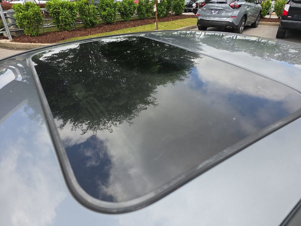 Used 2019 Mercedes-Benz C 300 Sedan image 12