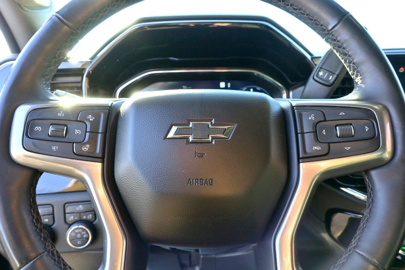 Used 2023 Chevrolet Silverado 1500 RST image 36