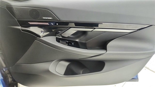 Used 2026 BMW 530i image 23