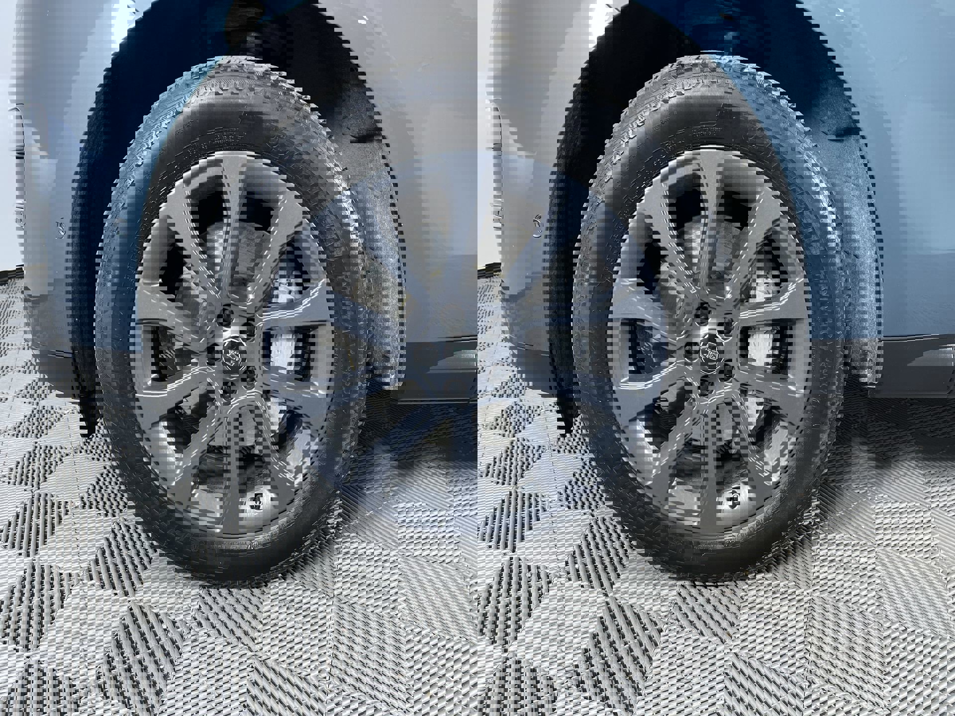 Used 2023 Land Rover Range Rover Sport SE image 29