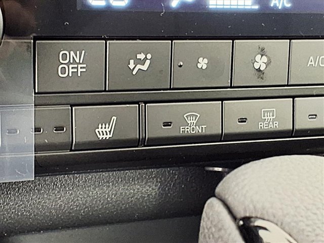 New 2026 Subaru Outback Limited AWD/4WD image 9