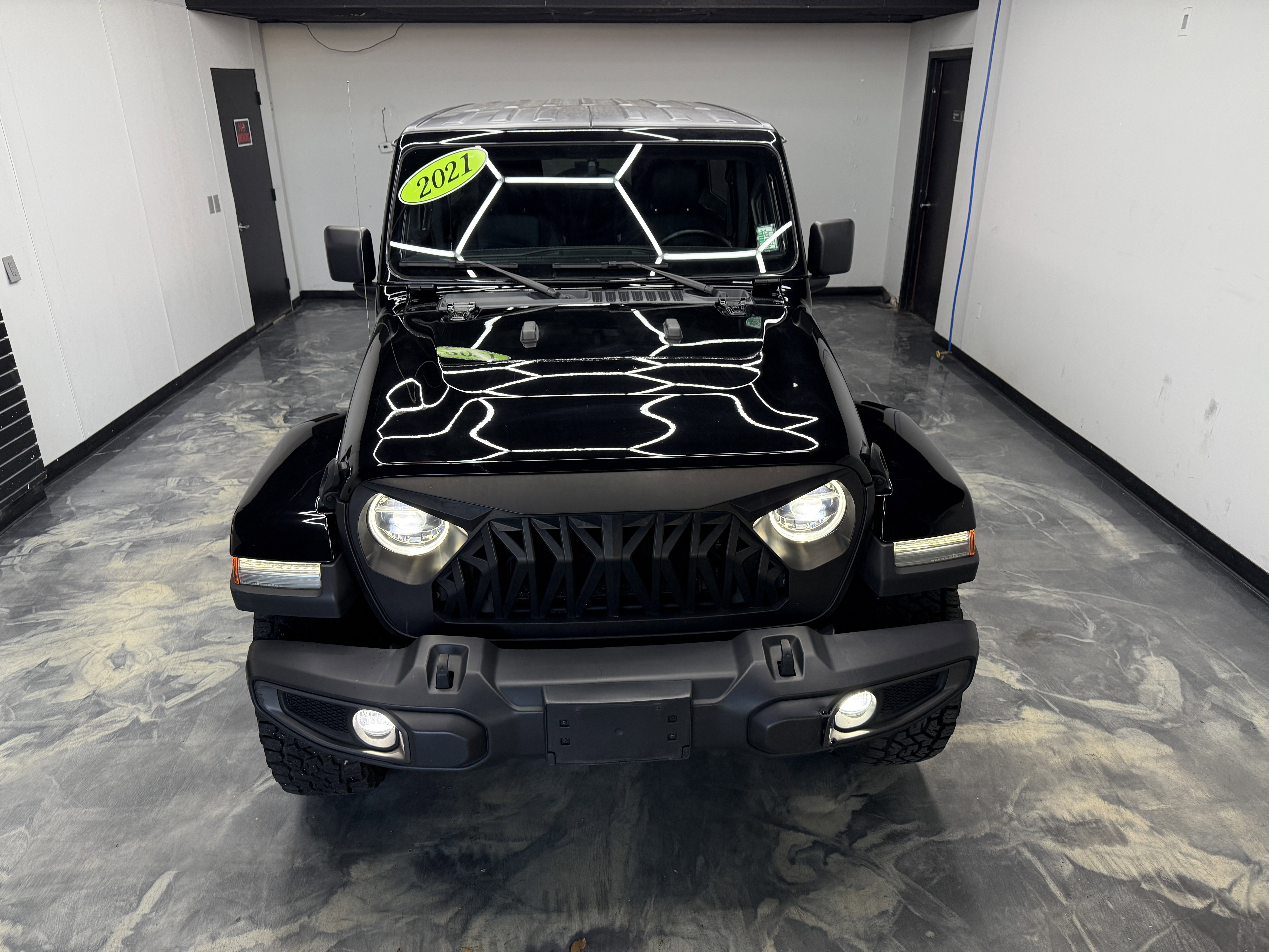 Used 2021 Jeep Wrangler Unlimited Sahara image 8