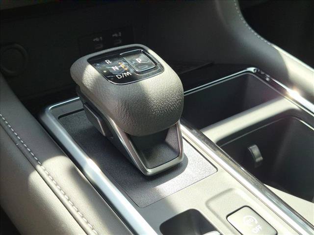 New 2026 Nissan Pathfinder SV FWD image 11