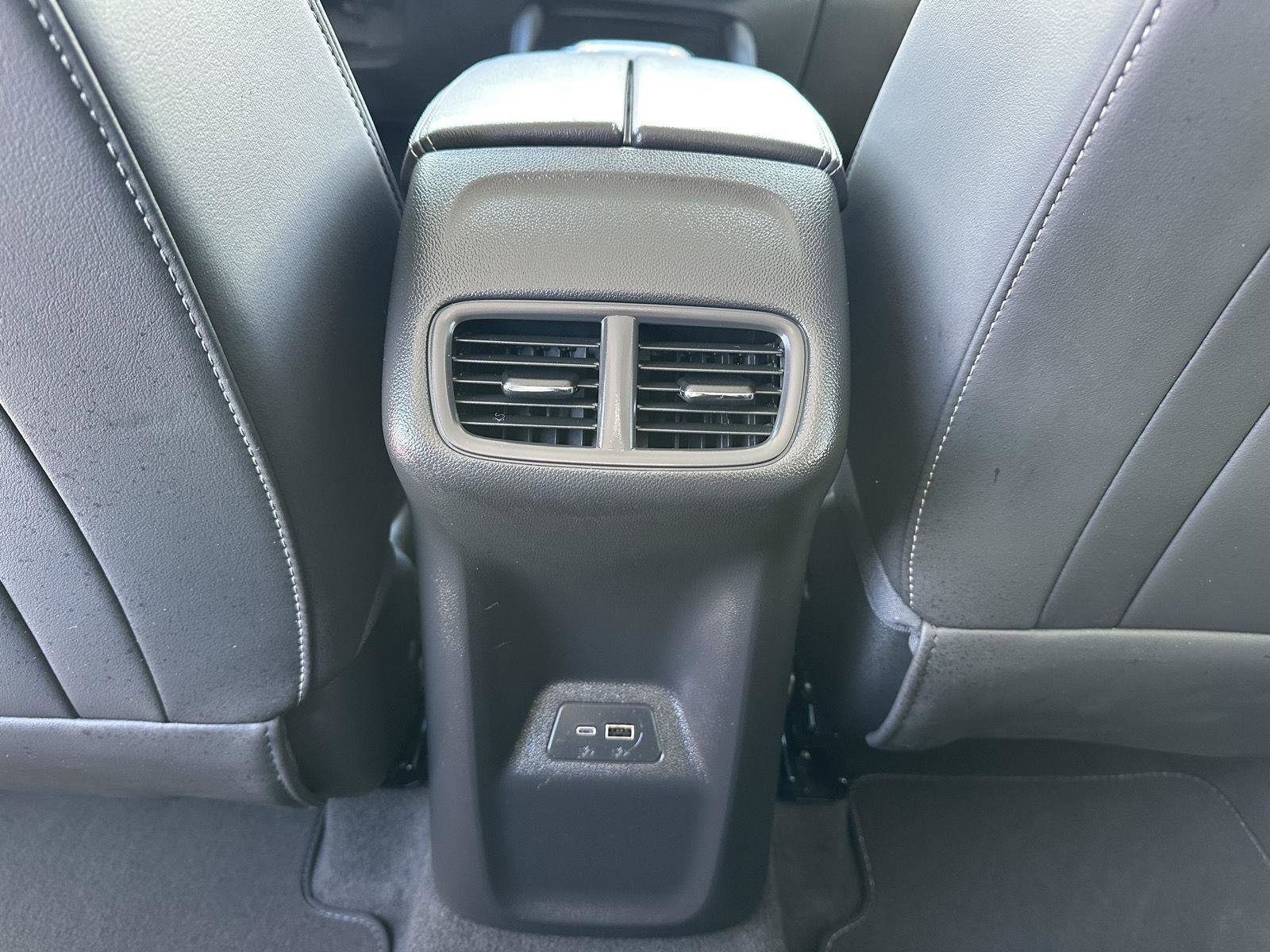 Used 2025 Buick Envision Preferred image 16