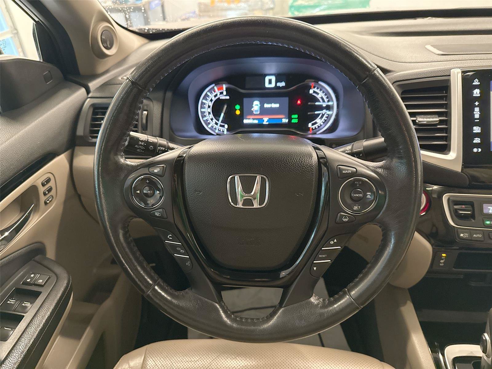 Used 2018 Honda Ridgeline RTL-E image 11