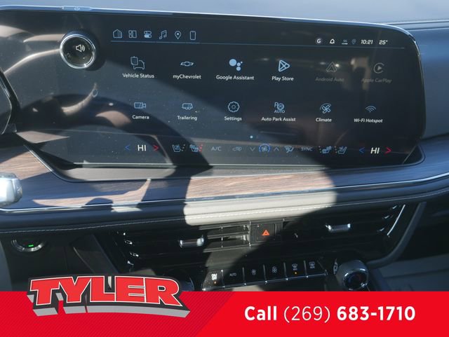 New 2026 Chevrolet Suburban Premier w/ Sun And Tow Package AWD/4WD image 46