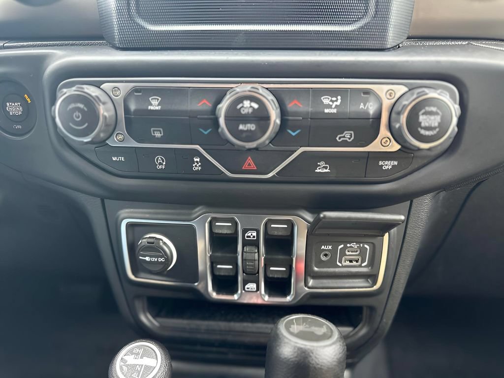 Used 2021 Jeep Wrangler Unlimited Sport AWD/4WD image 15
