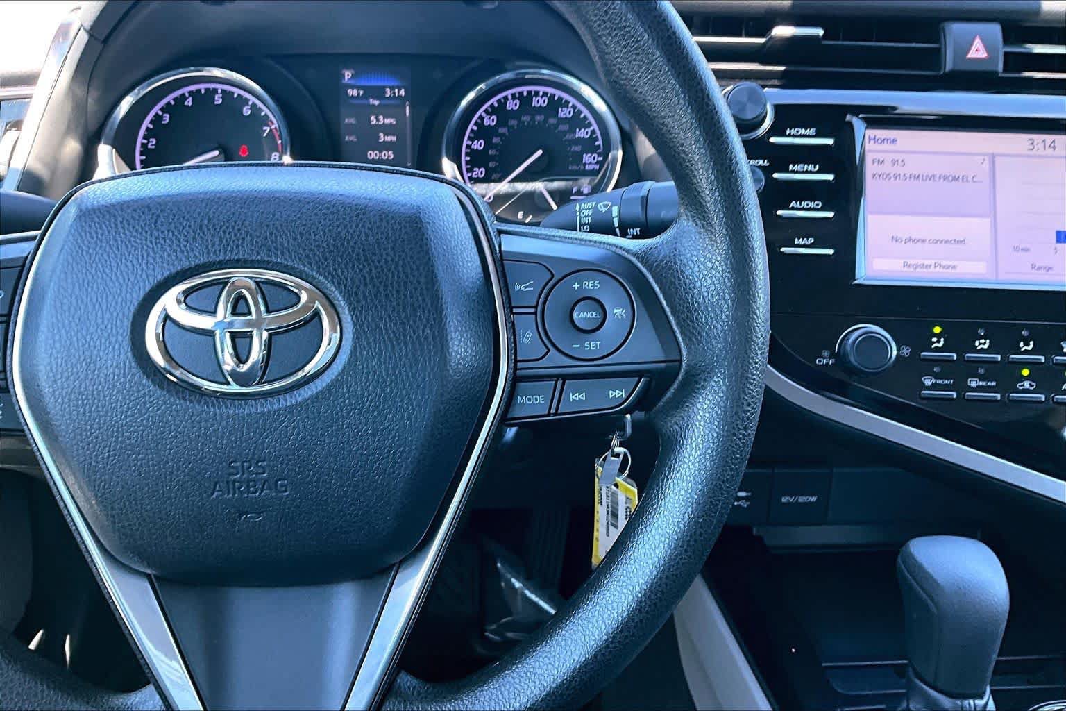 Used 2019 Toyota Camry LE FWD image 24