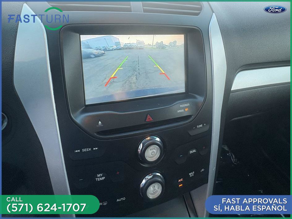 Used 2015 Ford Explorer XLT w/ Equipment Group 202A AWD/4WD image 31