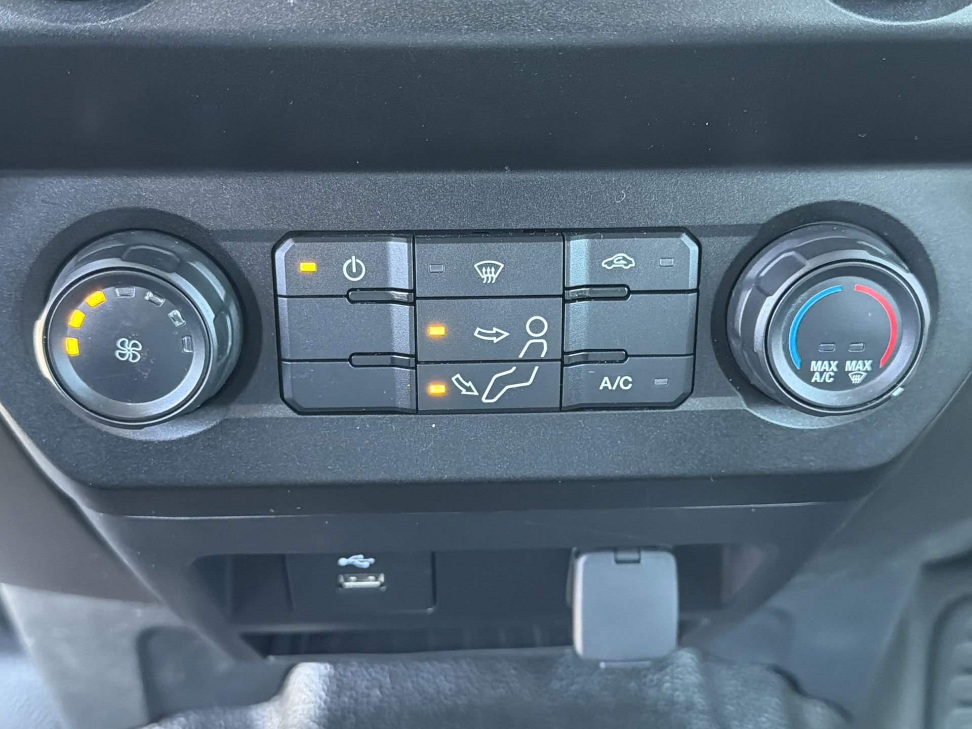 Used 2022 Ford F250 XL w/ XL Value Package image 9