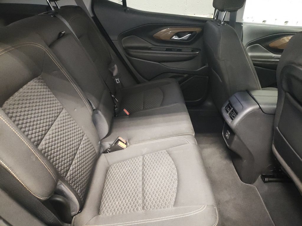 Used 2019 GMC Terrain SLE w/ Driver Convenience Package FWD image 11