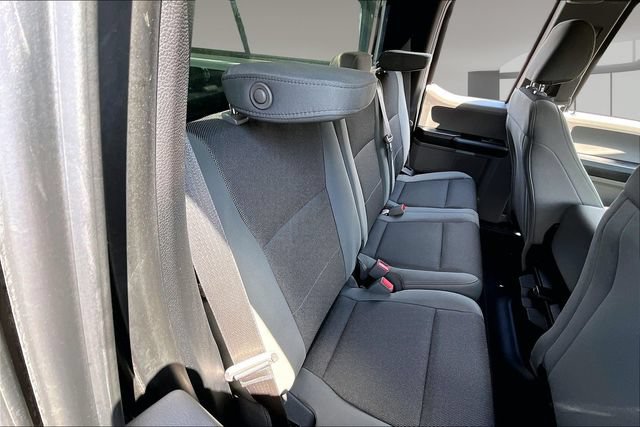 Used 2018 Ford F150 XL w/ Equipment Group 101A Mid AWD/4WD image 18