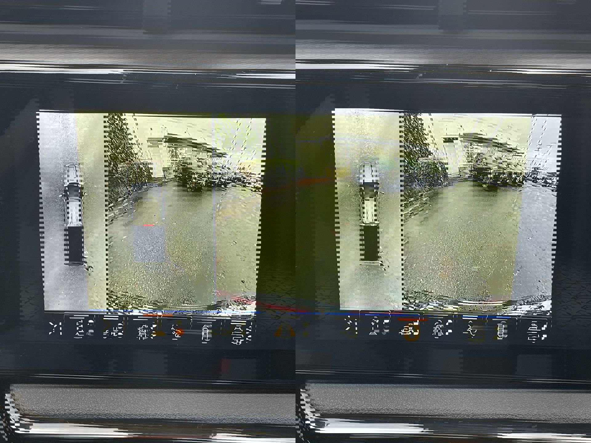 New 2026 GMC Sierra 2500 AT4 w/ AT4 Premium Plus Package image 50