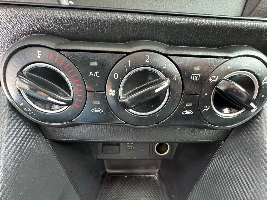 Used 2017 Toyota Yaris iA FWD image 18